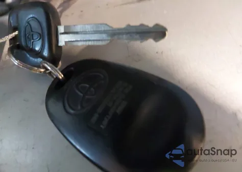 2010 Toyota Sienna Ce из США, поврежденный, VIN 5TDKK4CC0AS339453